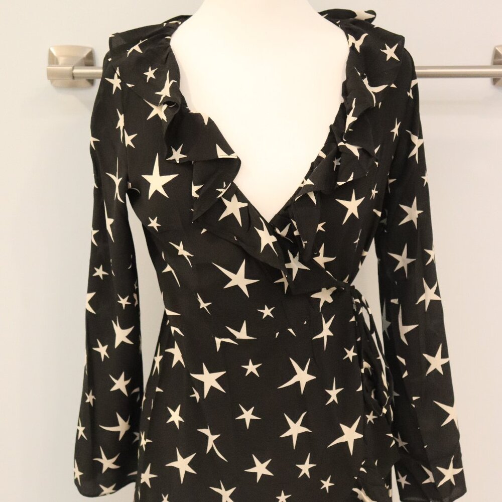 Realisation Par Starstruck Alexandra Wrap Dress size medium